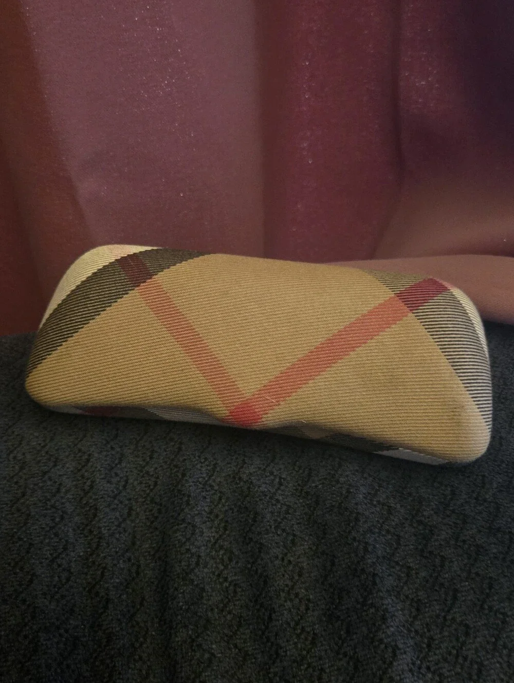 Burberry Nova Check Clamshell Glasses Case